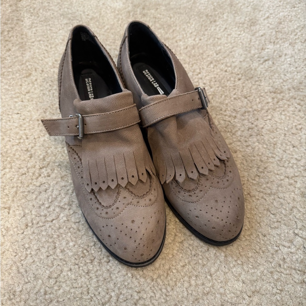 Design Lab Lord & Taylor Taupe Fringe Loafers